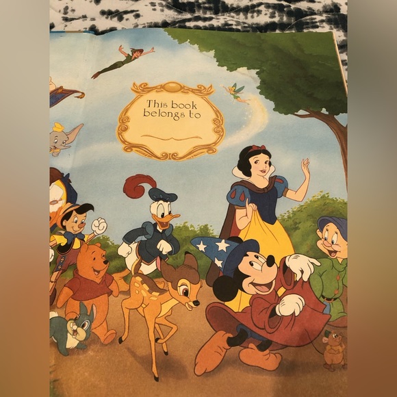 Oliver & Company Disney Hardcover Book - Picture 5 of 8